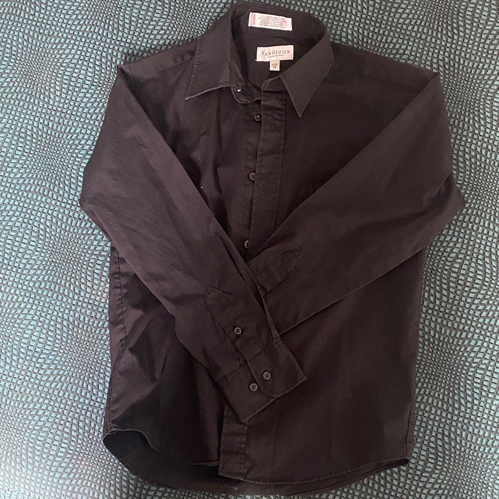 Van Heusen Men's Dark Dress Shirt